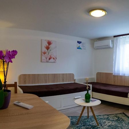 Silentium Garden Apartman Sárvár Exterior foto